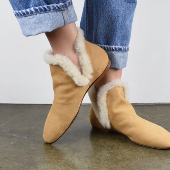 the row shearling boot